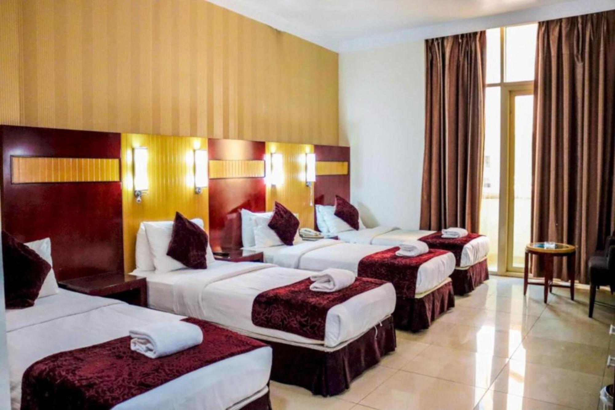Palette Phoenix Hotel Dubai Exterior foto